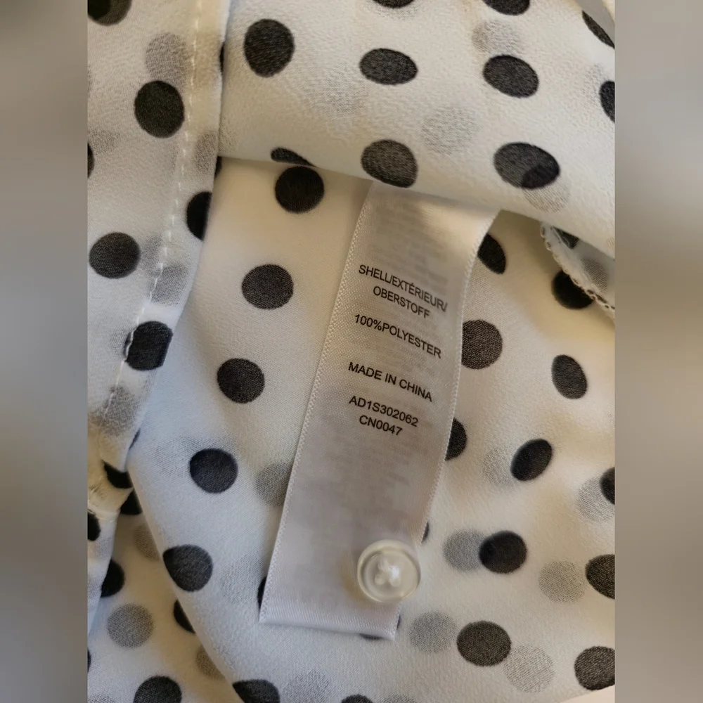 NWT Adrianna Papell Sheer Polka Dot Chiffon V Blouse Black White Size Large - Picture 16 of 17